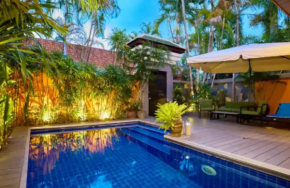 Bali Style Luxury Pool Villa near Beach & Walking ST!
